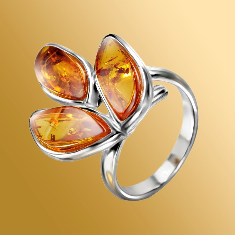 Кольца с янтарем